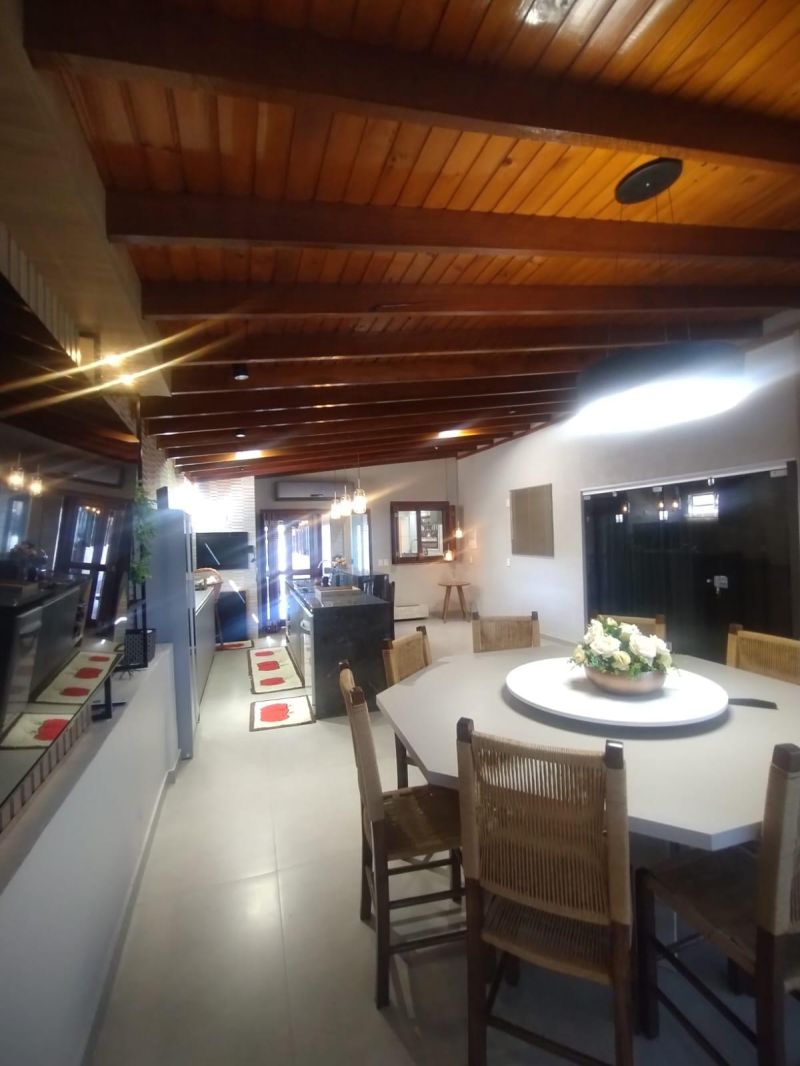 Casa com 7 quartos e 4 banheiros à venda no bairro Villa Nova, Igrejinha