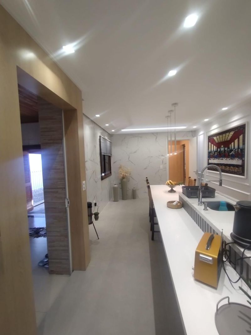Casa com 7 quartos e 4 banheiros à venda no bairro Villa Nova, Igrejinha