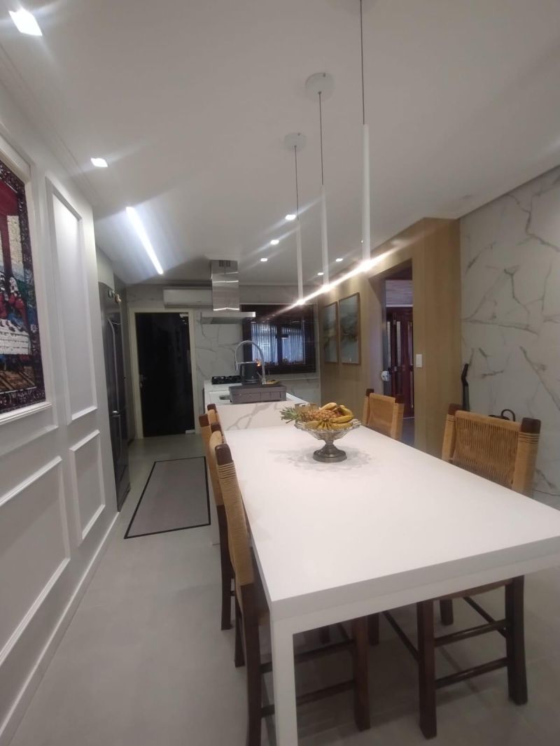 Casa com 7 quartos e 4 banheiros à venda no bairro Villa Nova, Igrejinha