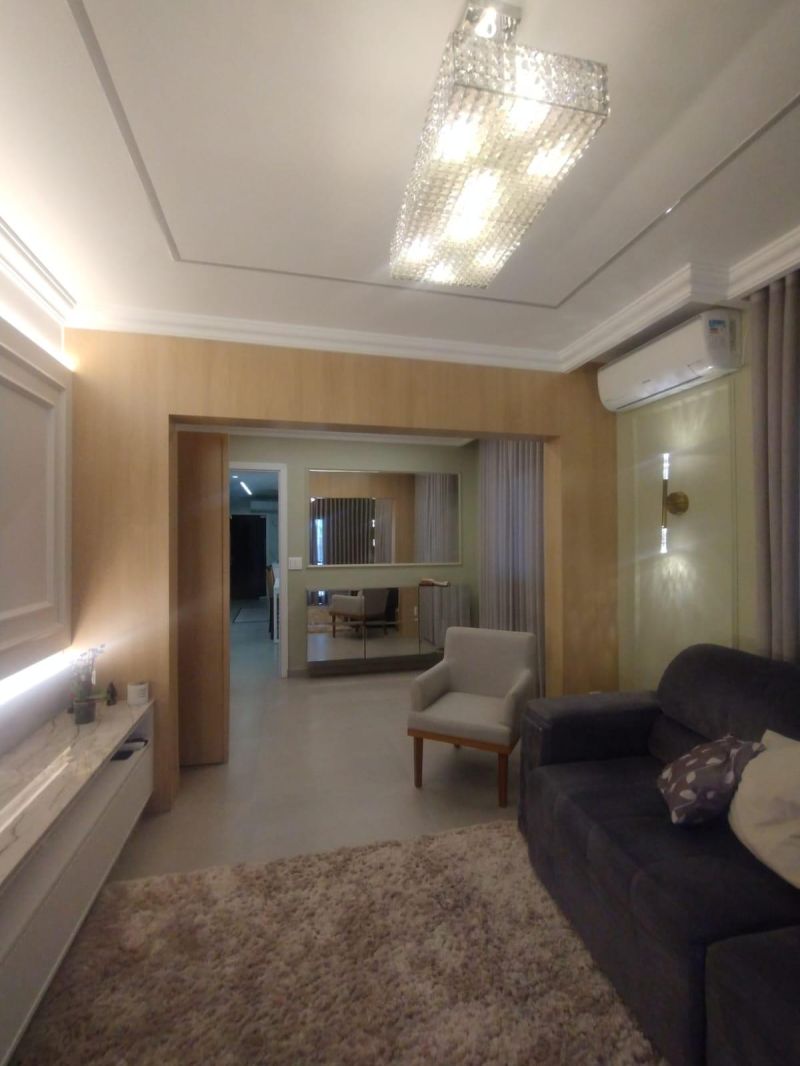 Casa com 7 quartos e 4 banheiros à venda no bairro Villa Nova, Igrejinha