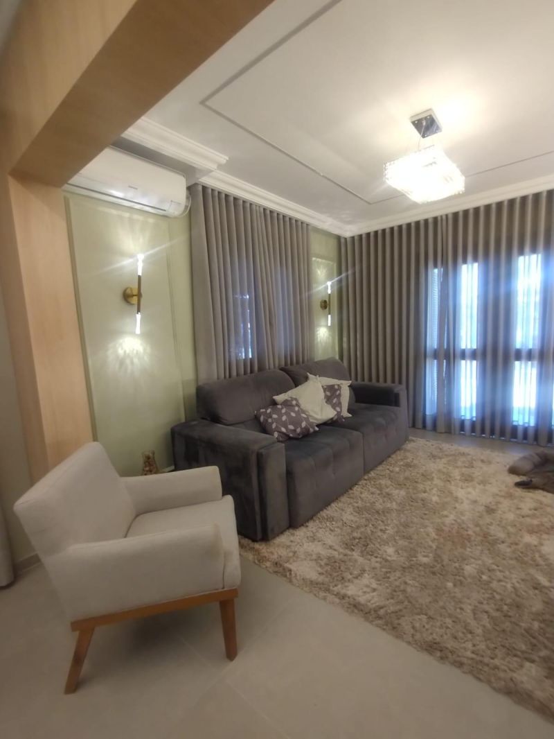 Casa com 7 quartos e 4 banheiros à venda no bairro Villa Nova, Igrejinha