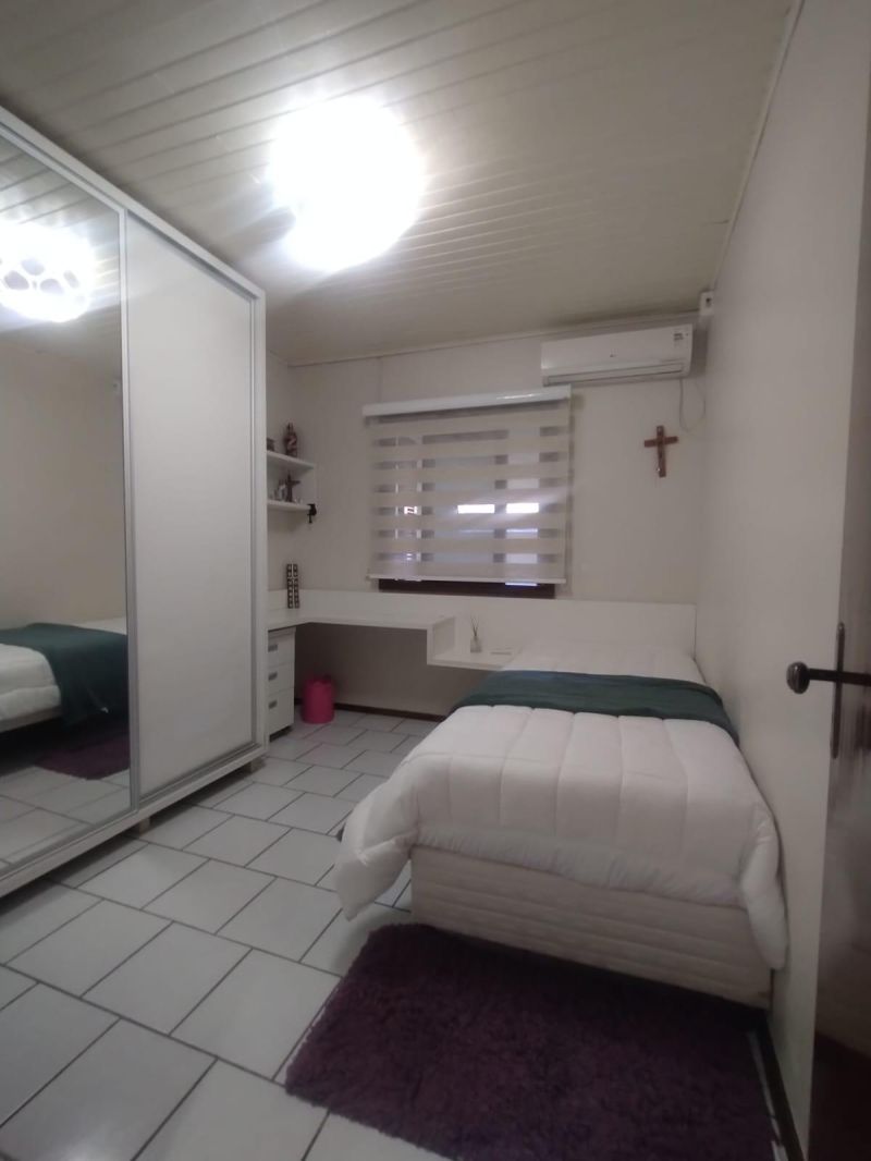 Casa com 7 quartos e 4 banheiros à venda no bairro Villa Nova, Igrejinha