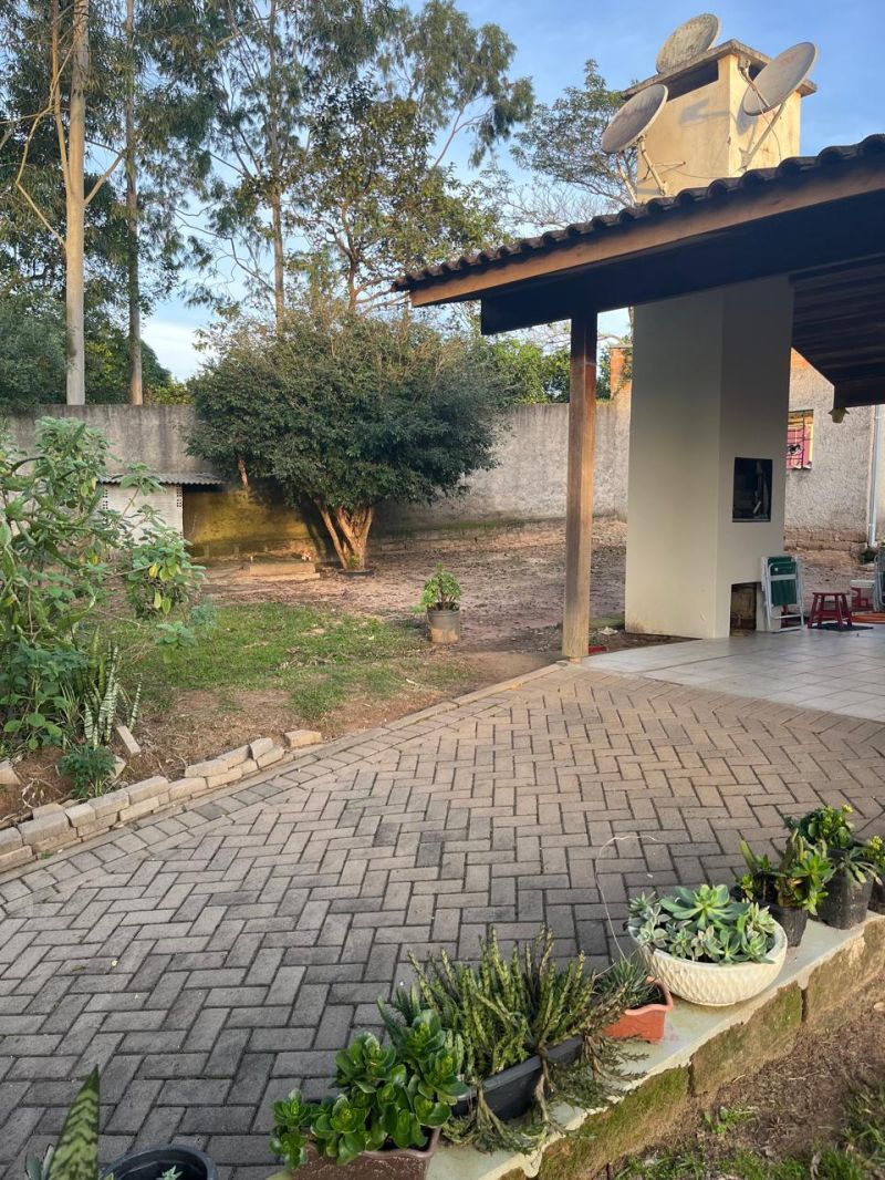 Casa com 3 quartos, 1 banheiro e 98m² à venda no bairro Residencial Azaleia, Parobe