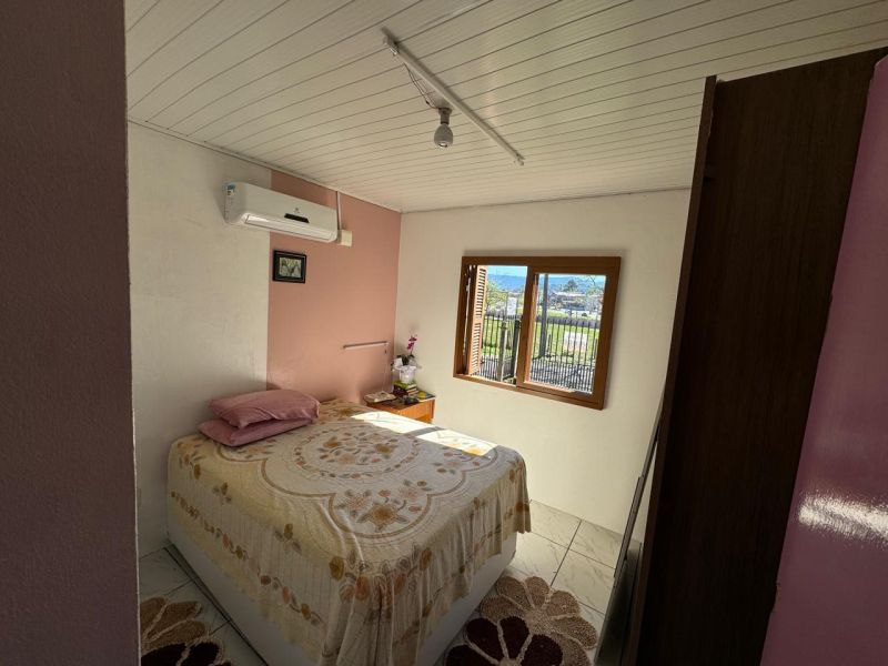 Casa com 3 quartos, 1 banheiro e 98m² à venda no bairro Residencial Azaleia, Parobe