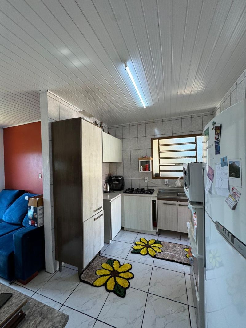 Casa com 3 quartos, 1 banheiro e 98m² à venda no bairro Residencial Azaleia, Parobe