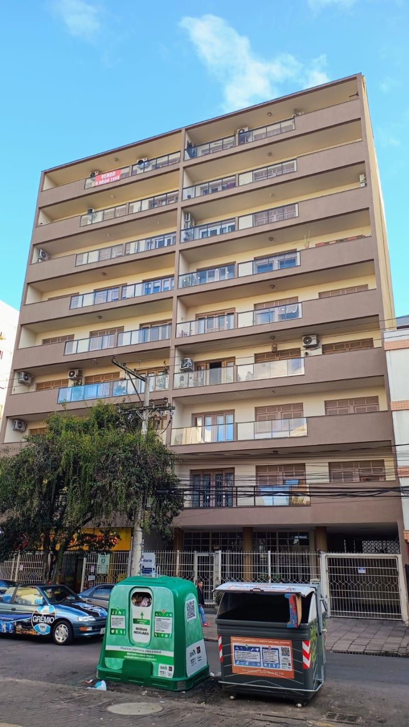 Porto Alegre: Apartamento Estratégico com Renda Extra no Bairro Universitário