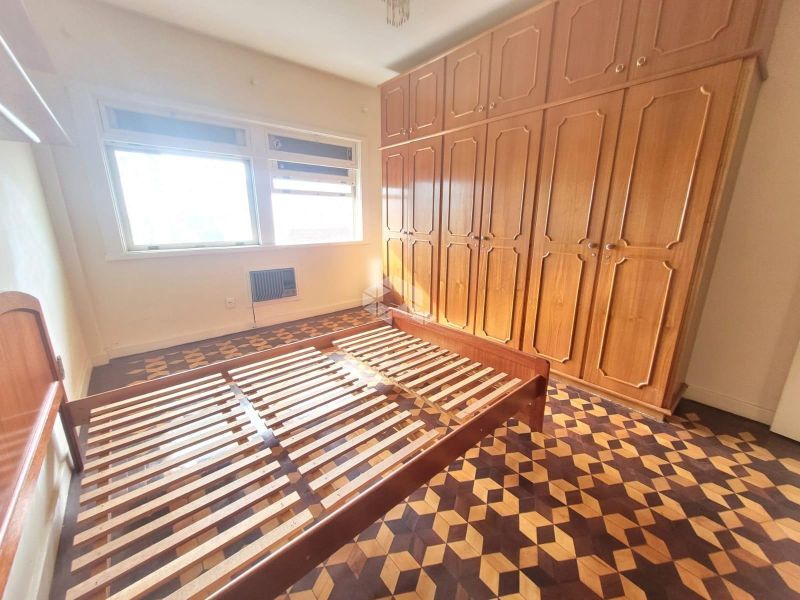 Porto Alegre: Apartamento Estratégico com Renda Extra no Bairro Universitário