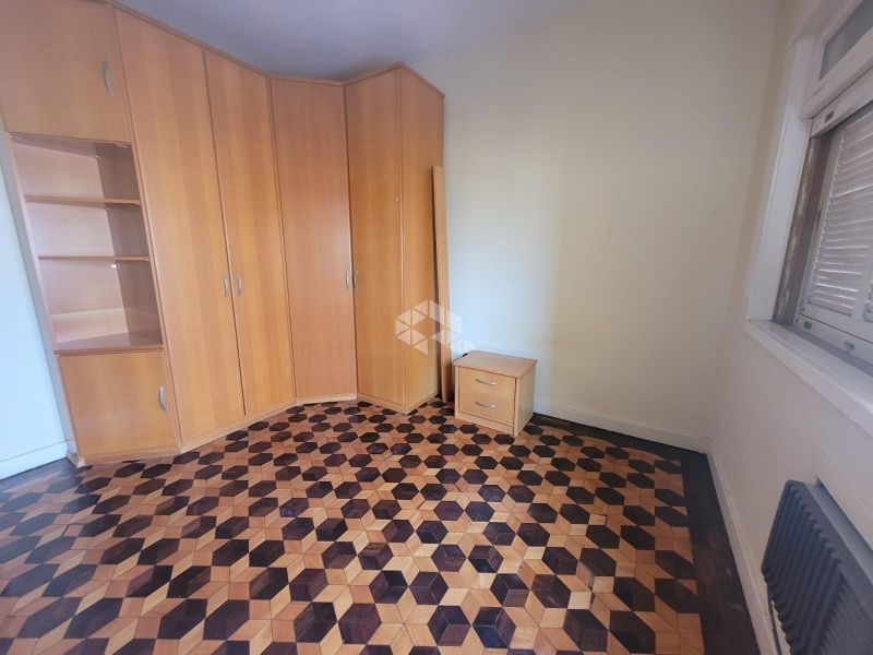 Porto Alegre: Apartamento Estratégico com Renda Extra no Bairro Universitário