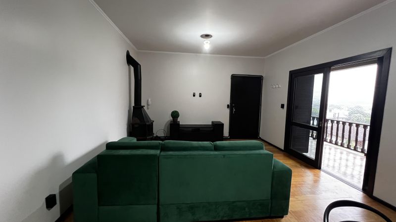 Apartamento com 3 quartos, 2 banheiros e 108m² à venda no bairro Centro, Igrejinha