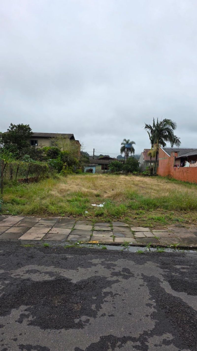 Terreno à venda no bairro Bom Pastor, Igrejinha