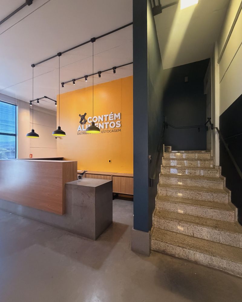 Prédio com 750m² à venda no bairro 15 de Novembro, Igrejinha