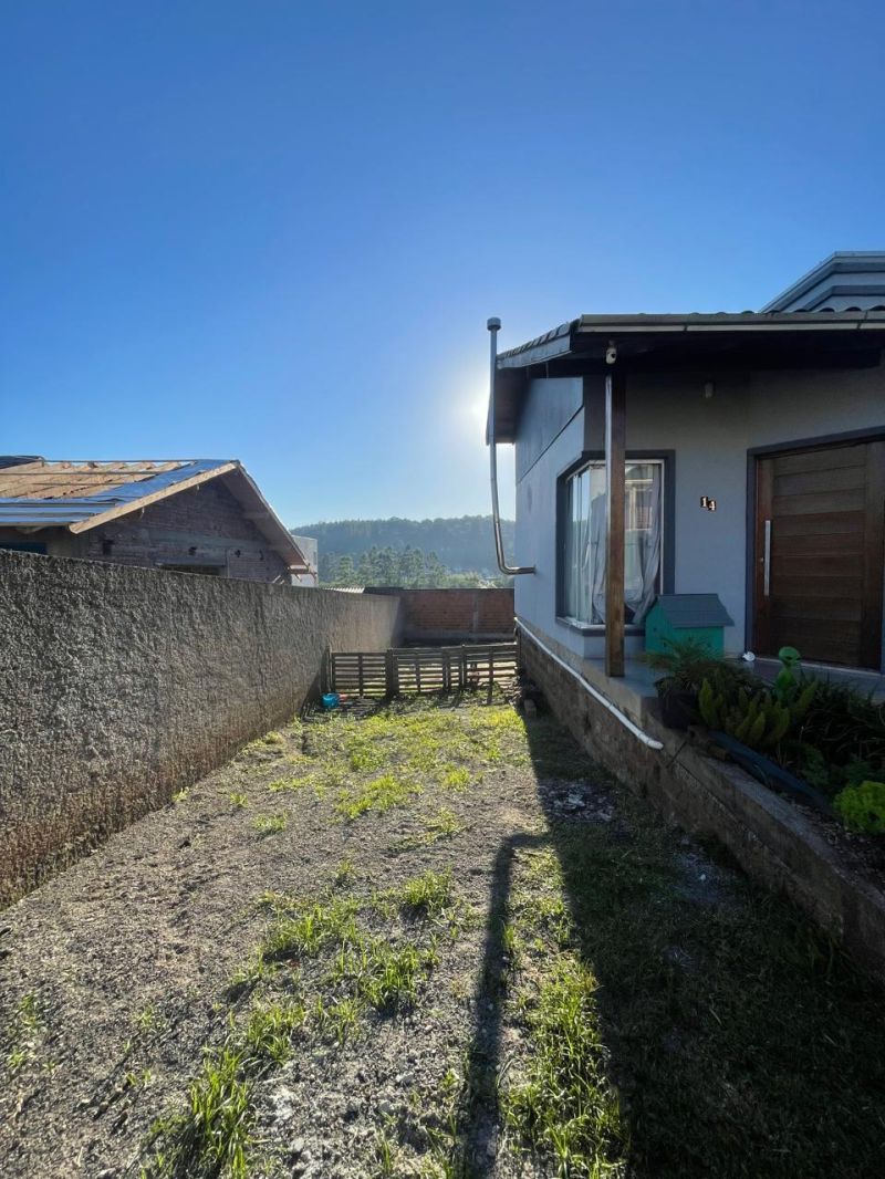 Casa com 1 quarto e 33m² à venda no bairro Emancipação, Parobe