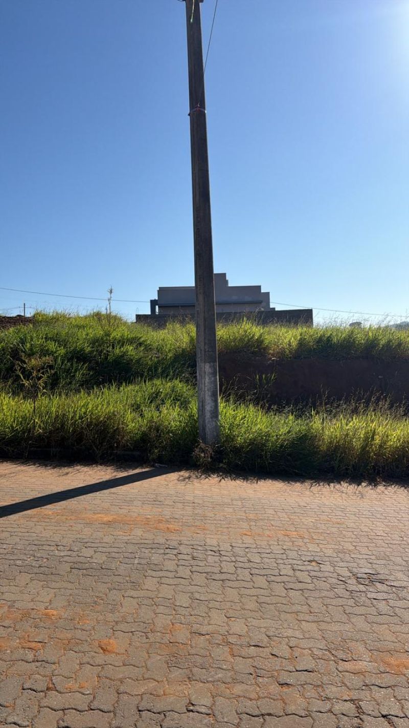 Terreno à venda no bairro Bela Vista, Parobe
