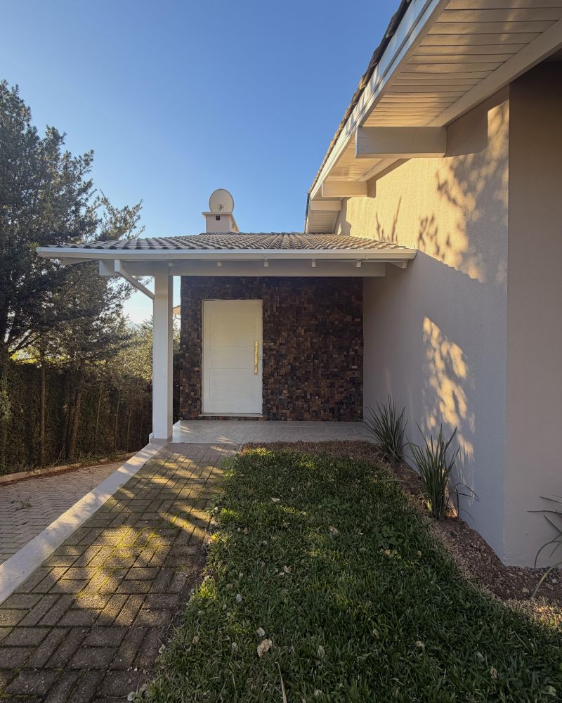 Casa com 2 quartos, 3 banheiros e 220m² à venda no bairro Saibreira, Igrejinha
