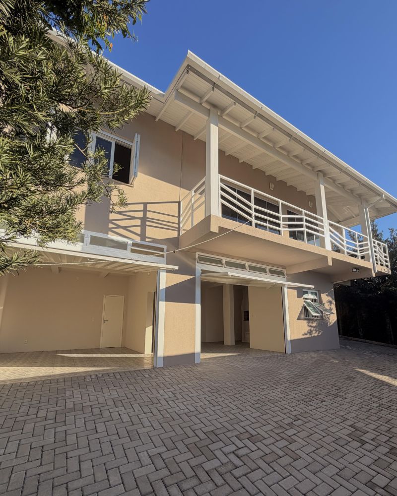 Casa com 2 quartos, 3 banheiros e 220m² à venda no bairro Saibreira, Igrejinha