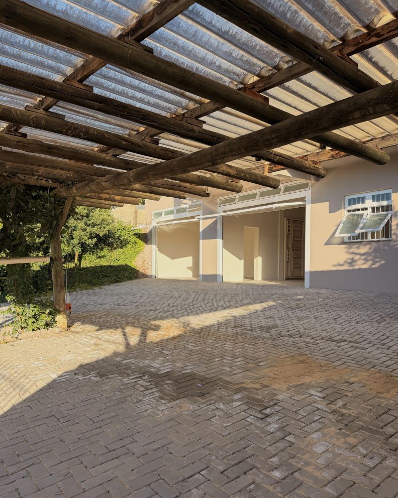 Casa com 2 quartos, 3 banheiros e 220m² à venda no bairro Saibreira, Igrejinha