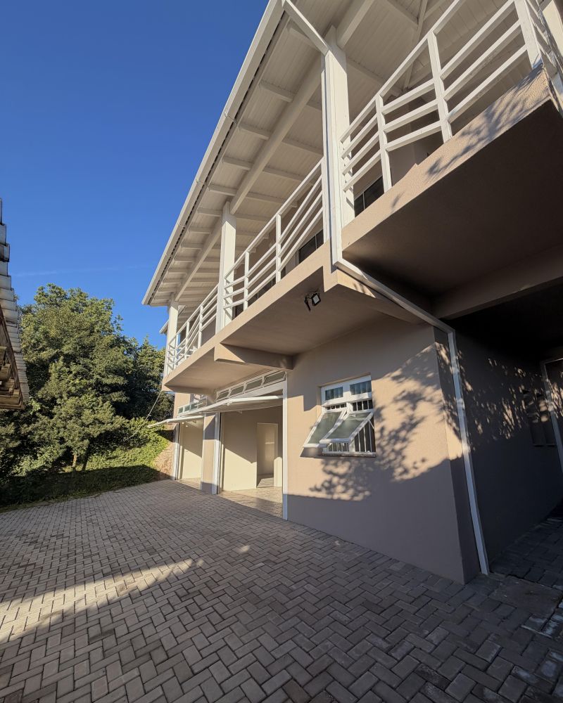 Casa com 2 quartos, 3 banheiros e 220m² à venda no bairro Saibreira, Igrejinha