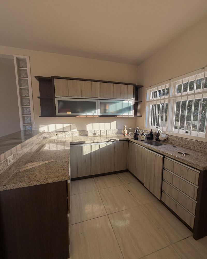 Casa com 2 quartos, 3 banheiros e 220m² à venda no bairro Saibreira, Igrejinha