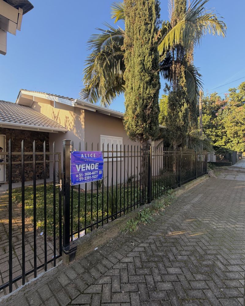 Casa com 2 quartos, 3 banheiros e 220m² à venda no bairro Saibreira, Igrejinha