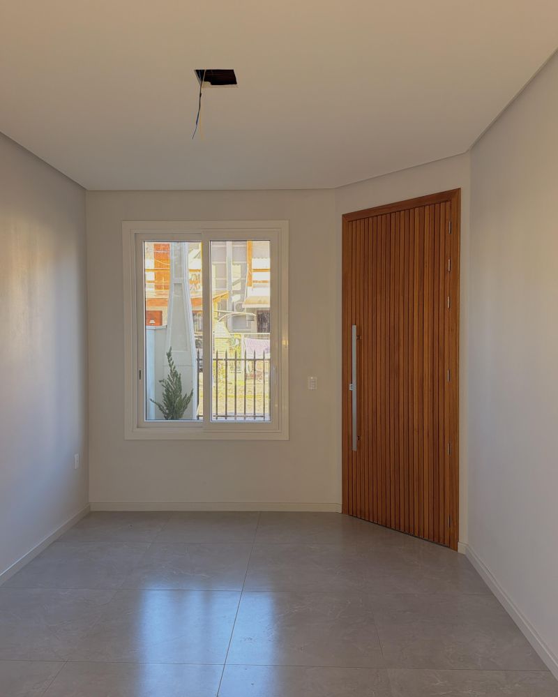 Sobrado com 2 quartos, 1 banheiro e 73m² à venda no bairro Viaduto, Igrejinha