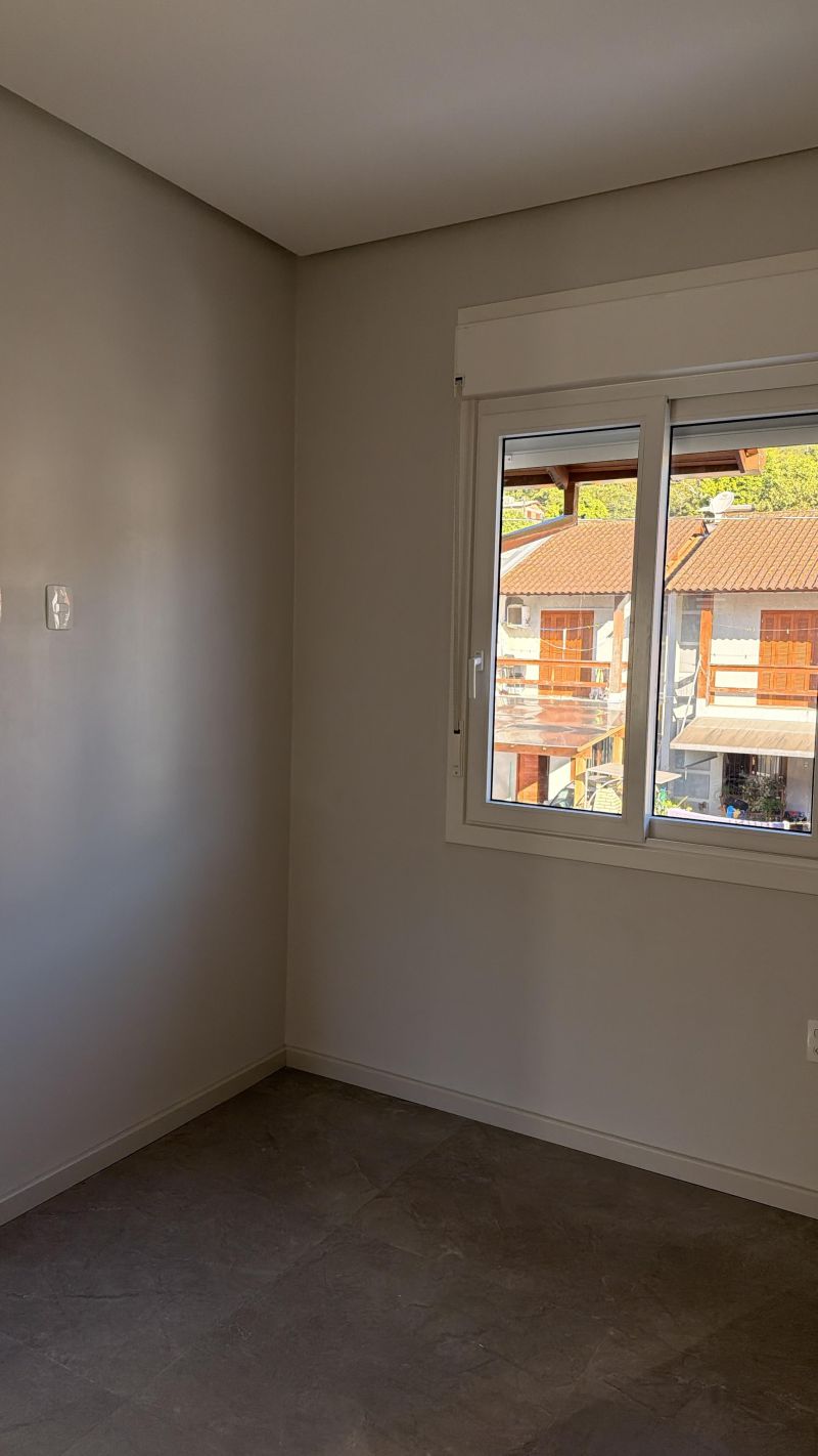 Sobrado com 2 quartos, 1 banheiro e 73m² à venda no bairro Viaduto, Igrejinha