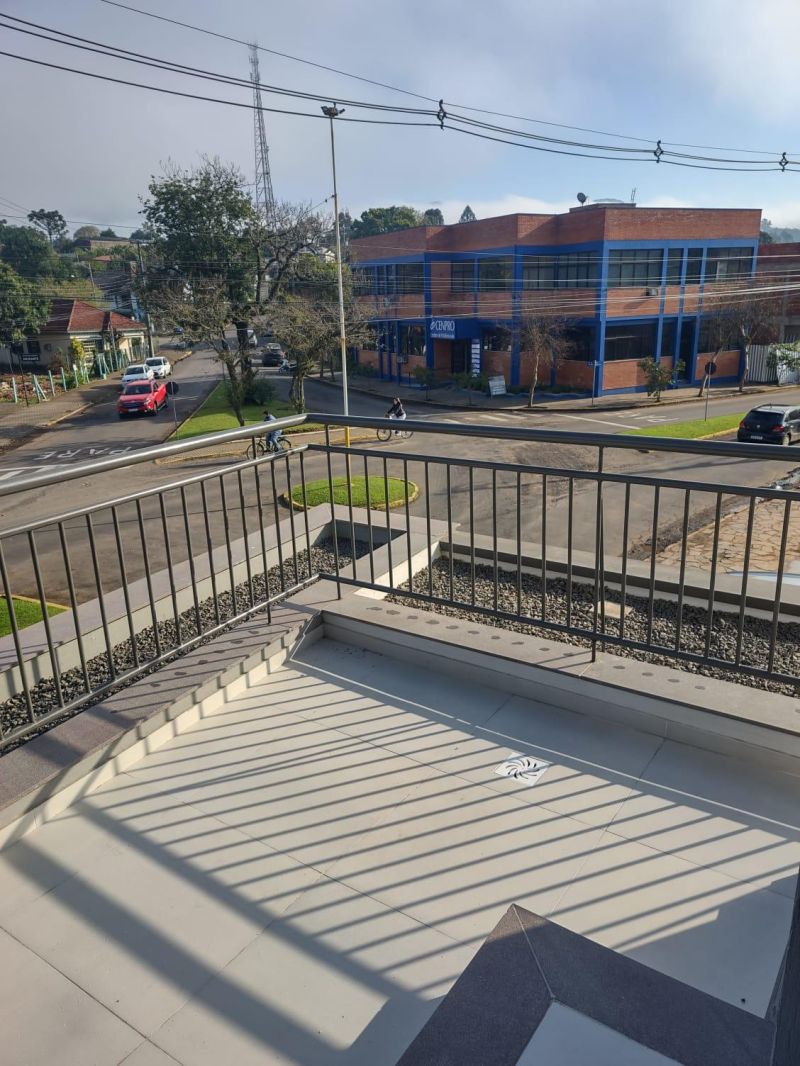 Apartamento com 2 quartos, 1 banheiro e 140m² à venda no bairro Centro, Igrejinha