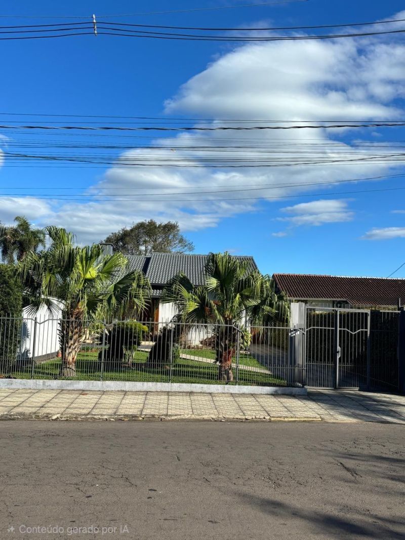 Casa com 2 quartos, 3 banheiros e 170m² à venda no bairro Bom Pastor, Igrejinha