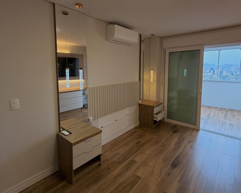Apartamento com 2 quartos, 1 banheiro e 151m² à venda no bairro Centro, Igrejinha