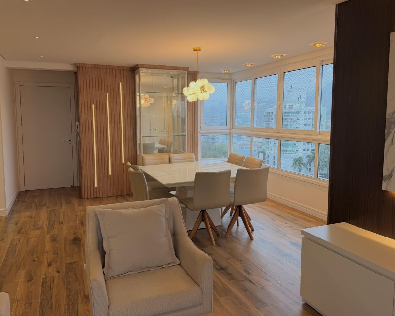 Apartamento com 2 quartos, 1 banheiro e 151m² à venda no bairro Centro, Igrejinha