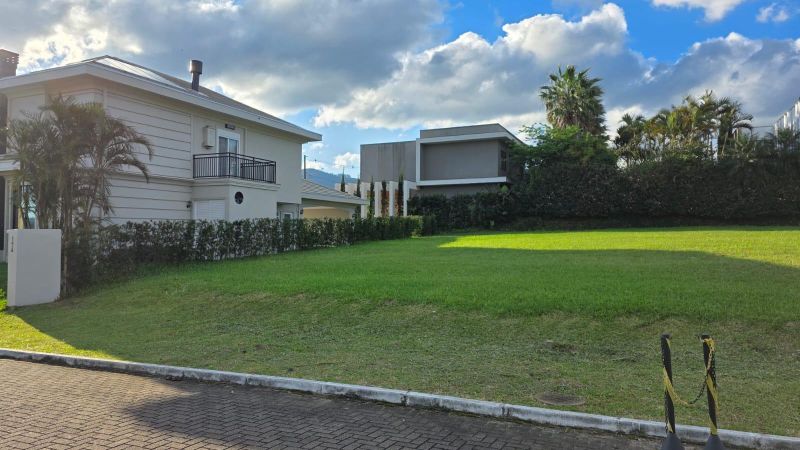 Terreno à venda no bairro Figueira, Igrejinha