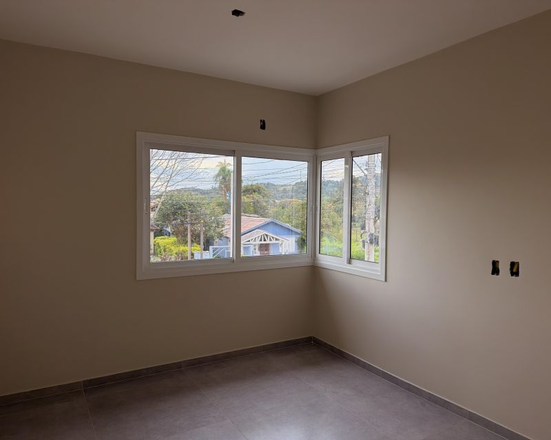 Sobrado com 2 quartos, 1 banheiro e 69m² à venda no bairro Bom Pastor, Igrejinha