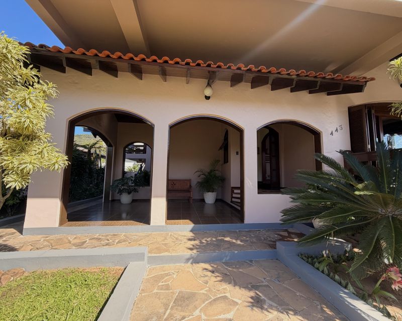 Casa com 2 quartos, 3 banheiros e 444m² à venda no bairro Centro, Igrejinha