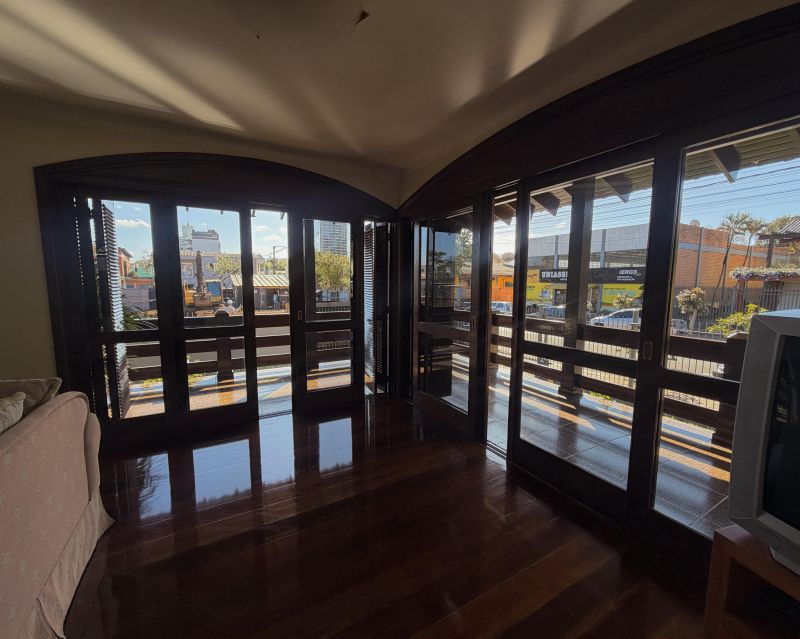 Casa com 2 quartos, 3 banheiros e 444m² à venda no bairro Centro, Igrejinha