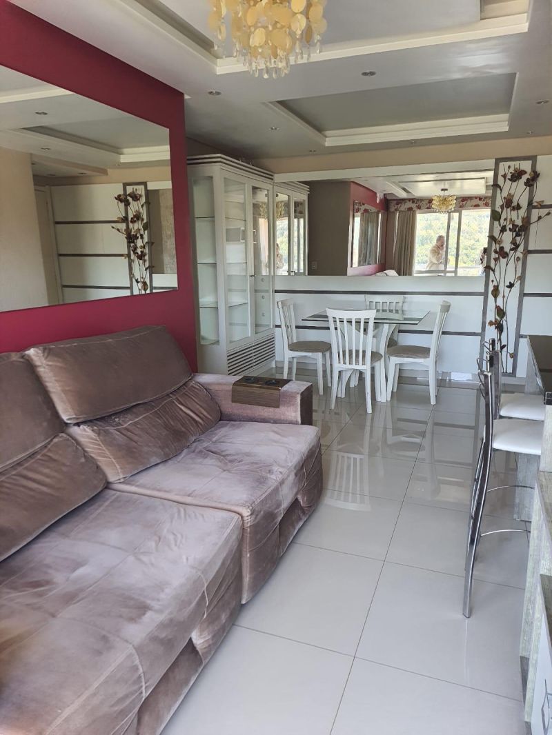 Apartamento com 1 quarto, 2 banheiros e 63m² à venda no bairro 15 de Novembro, Igrejinha