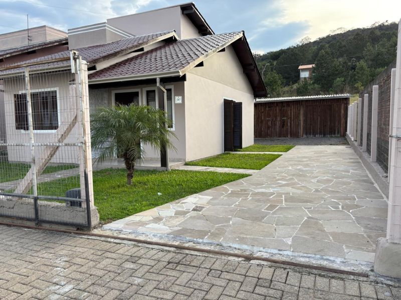 Casa Ampla com 1 Suíte