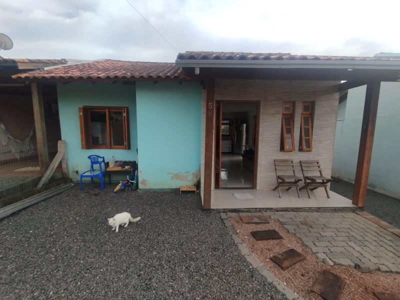 Casa Ampla com 2 Quartos