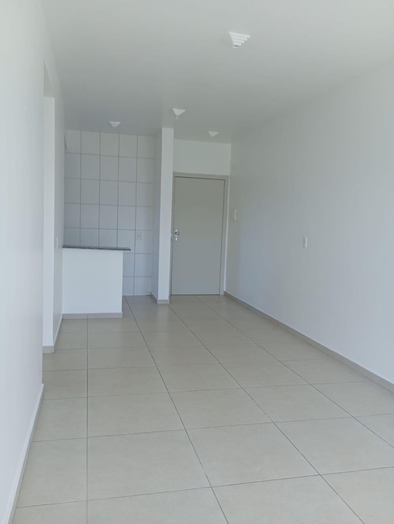 Apartamento com 2 dormitórios