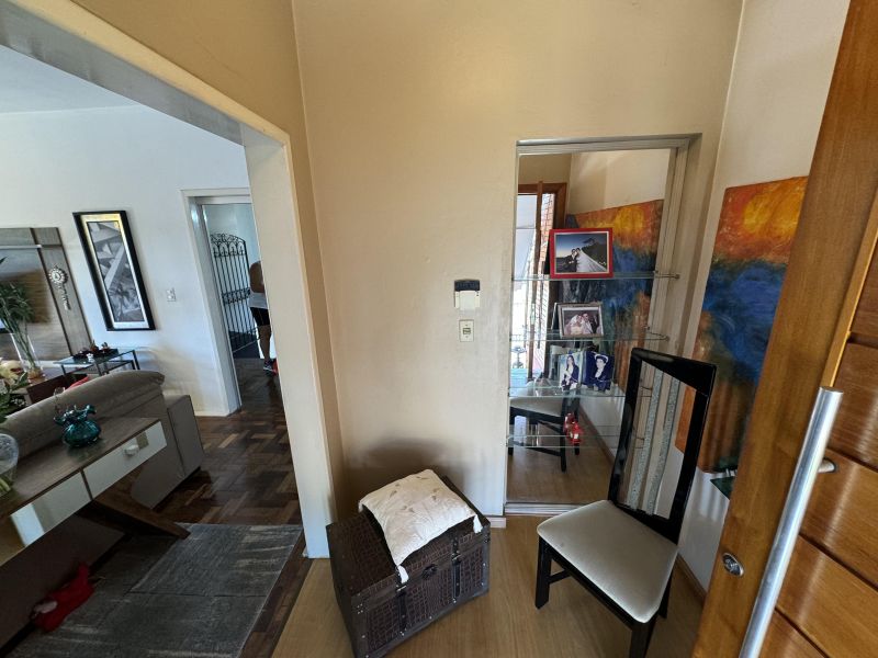 Casa com 3 quartos, 3 banheiros e 230m² à venda no bairro Petropolis, Taquara