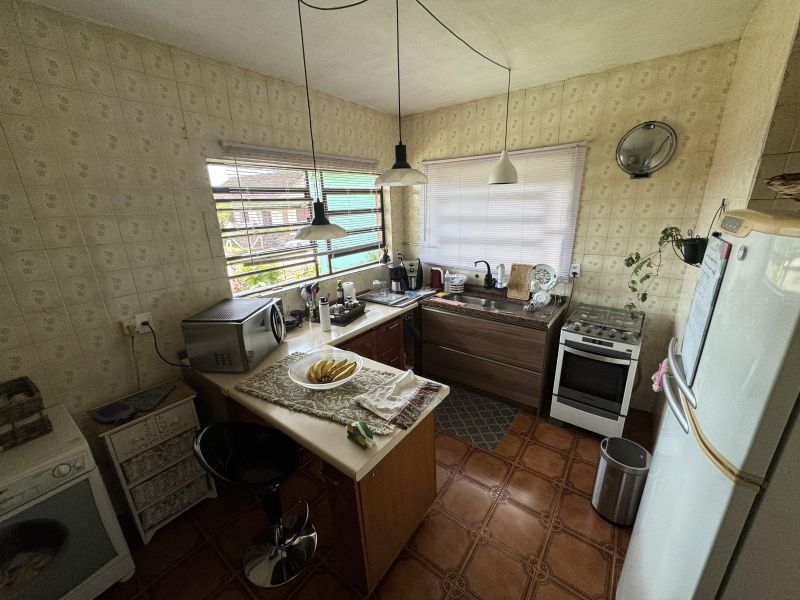 Casa com 3 quartos, 3 banheiros e 230m² à venda no bairro Petropolis, Taquara