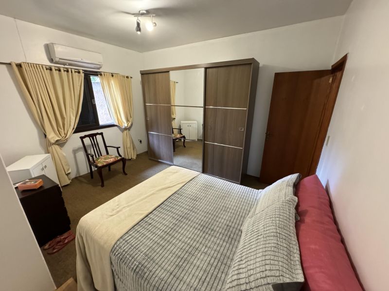 Casa com 3 quartos, 3 banheiros e 230m² à venda no bairro Petropolis, Taquara