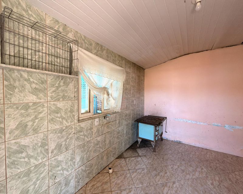 Casa/Fundos com 4 quartos, 2 banheiros e 464m² à venda no bairro Moinho, Igrejinha
