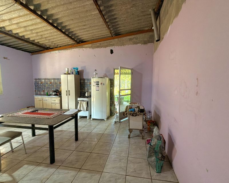 Casa/Fundos com 4 quartos, 2 banheiros e 464m² à venda no bairro Moinho, Igrejinha