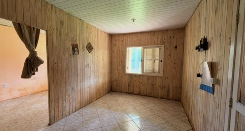 Casa/Fundos com 4 quartos, 2 banheiros e 464m² à venda no bairro Moinho, Igrejinha