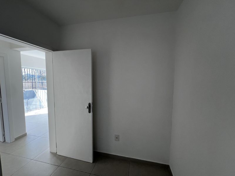 Apartamento com 2 dormitórios