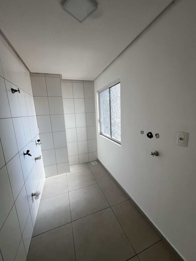 Apartamento com 2 dormitórios