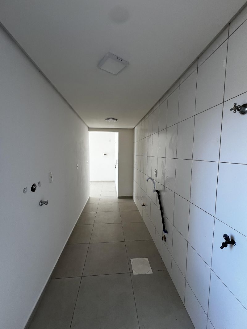 Apartamento com 2 dormitórios