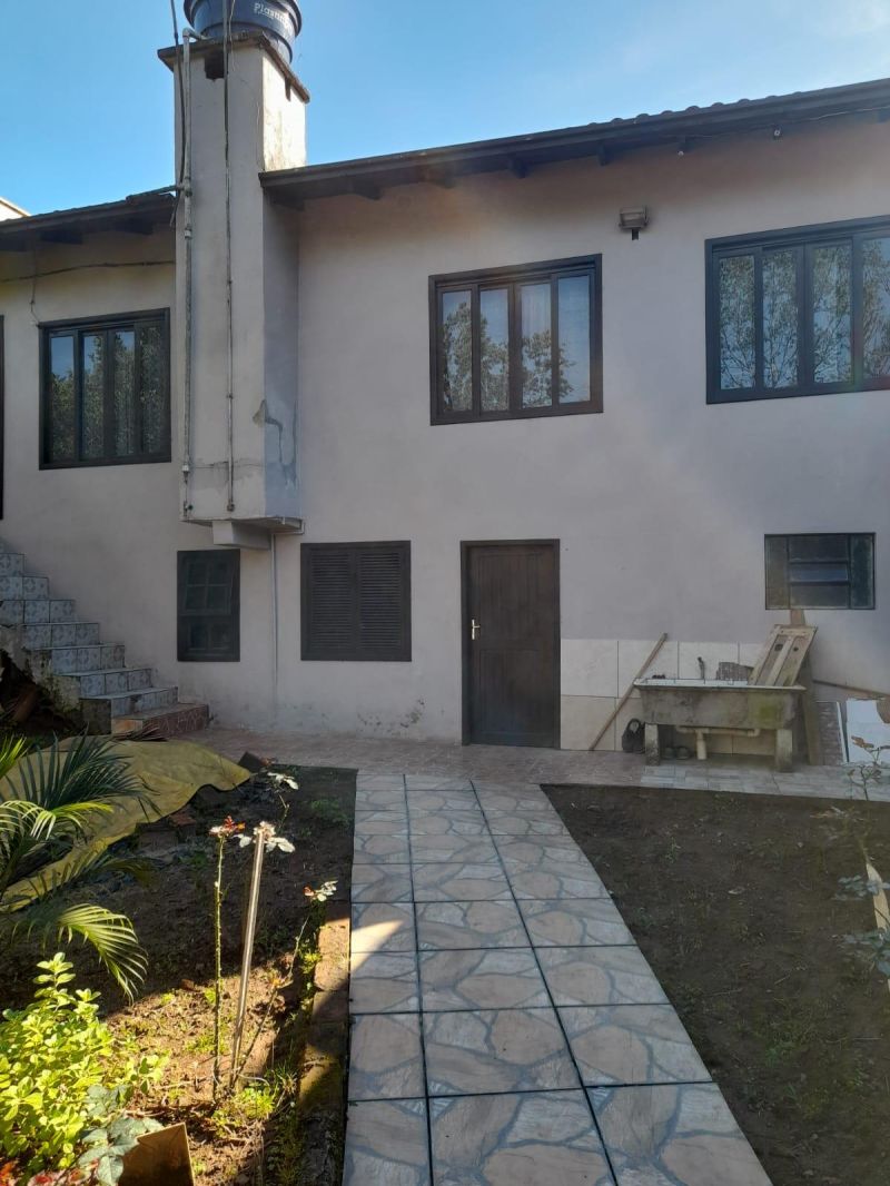 Casa com 2 quartos e 2 banheiros à venda no bairro Das Rosas, Nova Hartz