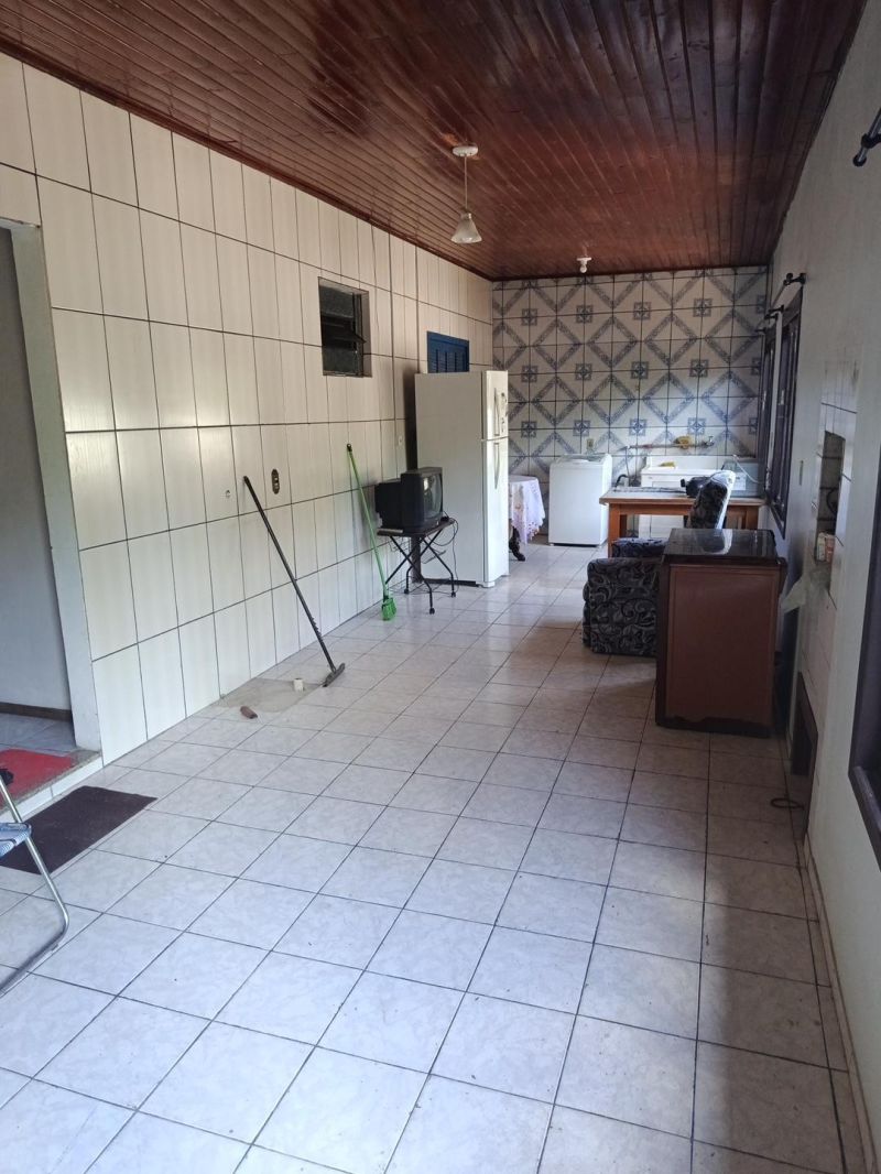 Casa com 2 quartos e 2 banheiros à venda no bairro Das Rosas, Nova Hartz