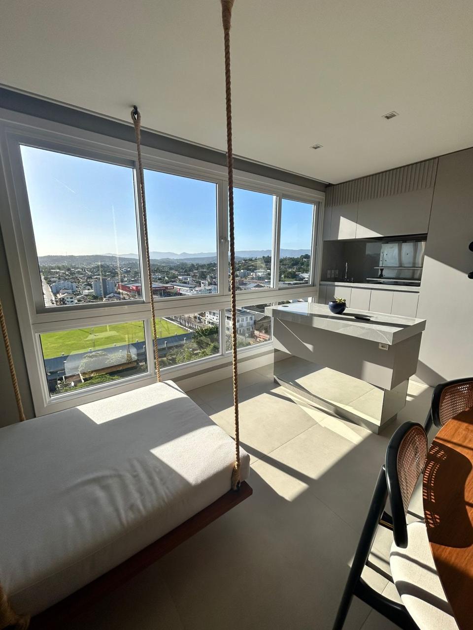 Apartamento com 2 quartos, 1 banheiro e 90m² à venda no bairro Centro, Taquara