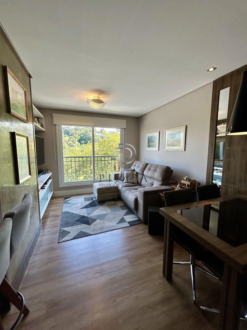 Apartamento com 2 quartos e 2 banheiros à venda no bairro Sagrada Família, Taquara